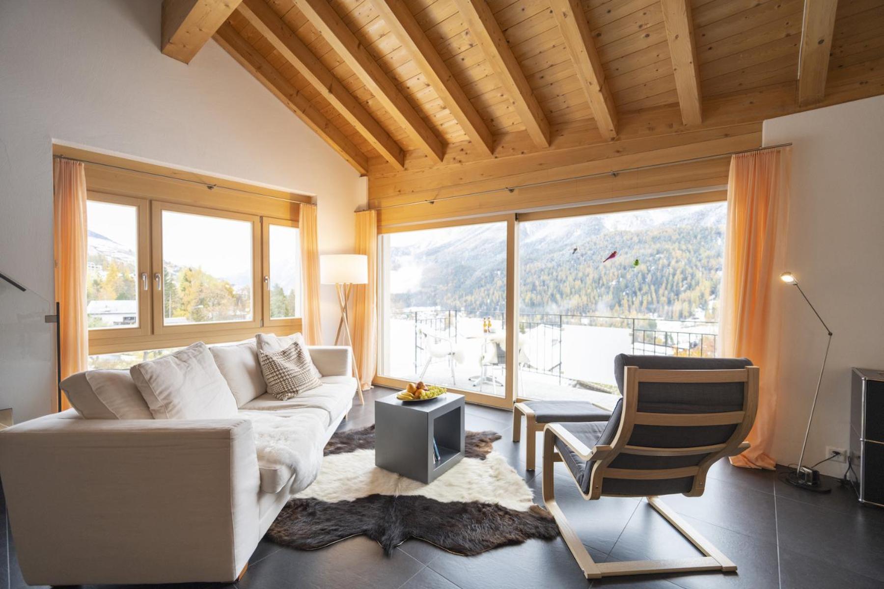 Apartamento Chasa Capricornin Scuol Exterior foto